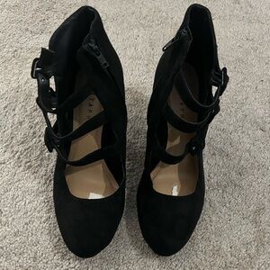 Metaphor Black Heeled Mary Jane Shoes Size 6
